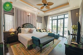 Lotus Hotel - Vuon vua