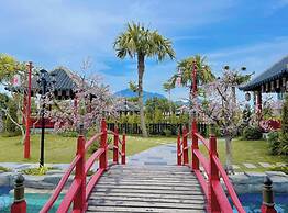 Lotus Hotel - Vuon vua