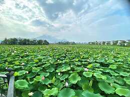 Lotus Hotel - Vuon vua