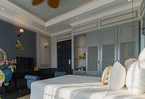 Lotus Hotel - Vuon vua