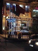 Gallery Boutique Hotel