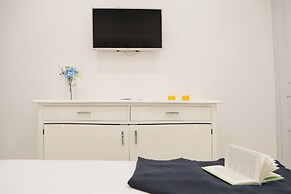 Cozy Apartment in Piazza Cavour