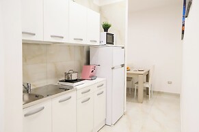 Cozy Apartment in Piazza Cavour