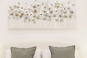 Cozy Apartment in Piazza Cavour