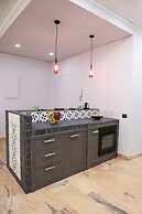 Modern Apartment at Piazza del Gesu'