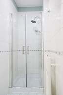 Modern Apartment at Piazza del Gesu'