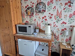 Flower Garden Studio in Sheringham- Cycle Friendly