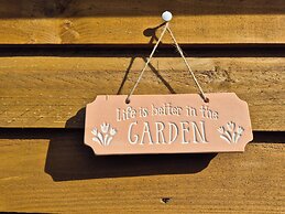 Flower Garden Studio in Sheringham- Cycle Friendly