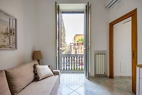 Smooth Vibes at Chiaia by Napoliapartments