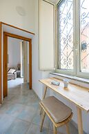 Smooth Vibes at Chiaia by Napoliapartments