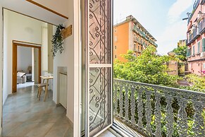 Smooth Vibes at Chiaia by Napoliapartments
