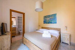 Smooth Vibes at Chiaia by Napoliapartments