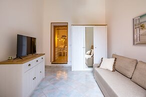 Smooth Vibes at Chiaia by Napoliapartments