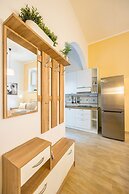 Smooth Vibes at Chiaia by Napoliapartments