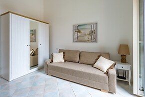 Smooth Vibes at Chiaia by Napoliapartments