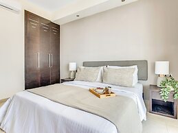 Sanders Seaview Paphos