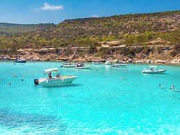 Sanders Seaview Paphos