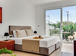 Sanders Seaview Paphos