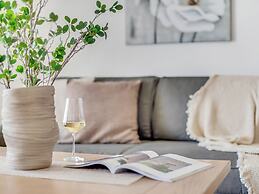 Sanders Seaview Paphos