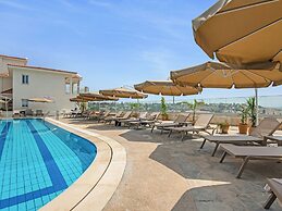 Sanders Seaview Paphos