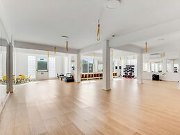 Sanders Seaview Paphos