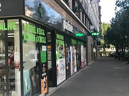 1BR Paris 10th Gare du Nord Stade France