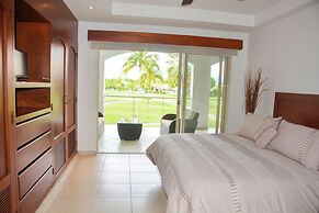 New Green Bay I Condos Golf View