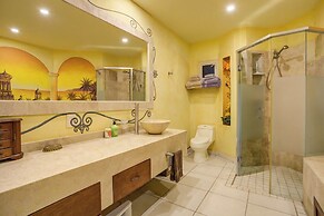 New Green Bay I Condos Golf View