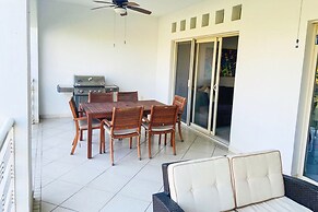 New Green Bay I Condos Golf View