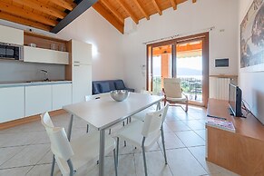 Le Olive 8-4 Apartment