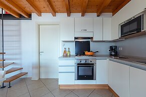 Le Olive 8-4 Apartment