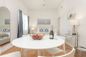 Boutique Apartments Convention Center