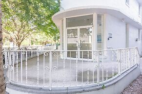 Boutique Apartments Convention Center