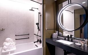 Hotel Indigo Huntsville - Midcity by IHG