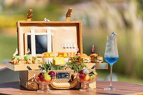 Hotel Indigo Lugu Lake by IHG