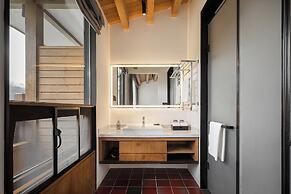 Hotel Indigo Lugu Lake by IHG