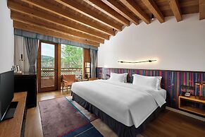 Hotel Indigo Lugu Lake by IHG