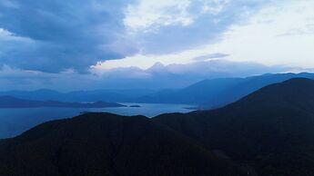 Hotel Indigo Lugu Lake by IHG