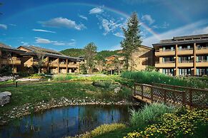 Hotel Indigo Lugu Lake by IHG