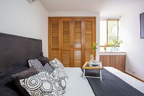 Edificio Alcazar de Oviedo BY Host Medellin