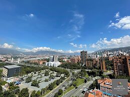 Edificio Alcazar de Oviedo BY Host Medellin