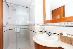 Edificio Alcazar de Oviedo BY Host Medellin