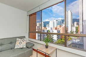 Edificio Alcazar de Oviedo BY Host Medellin