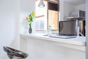 Edificio Alcazar de Oviedo BY Host Medellin