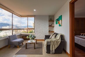 Edificio Alcazar de Oviedo BY Host Medellin