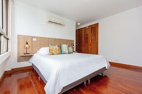 Edificio Alcazar de Oviedo BY Host Medellin