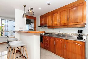 Edificio Alcazar de Oviedo BY Host Medellin