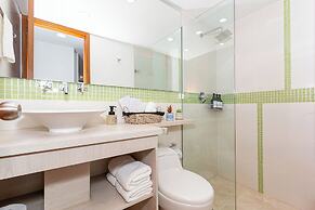 Edificio Alcazar de Oviedo BY Host Medellin