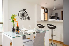 Edificio Alcazar de Oviedo BY Host Medellin