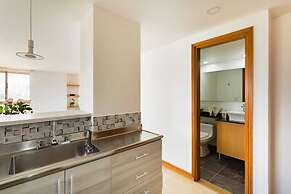 Edificio Alcazar de Oviedo BY Host Medellin